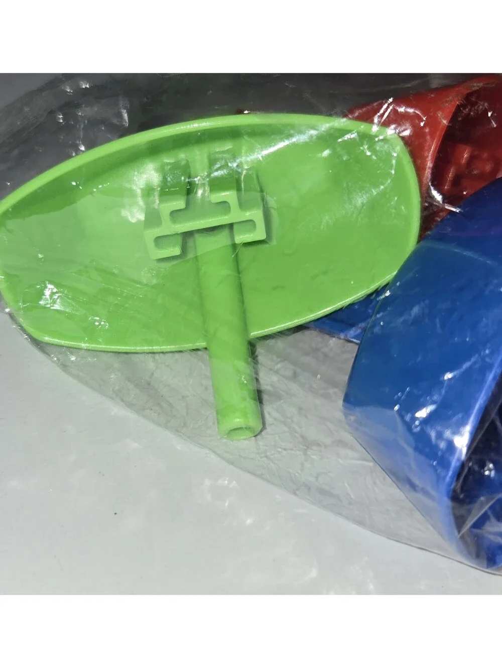 Drip Free Reusable Popsicle Holder BPA Free & Dishwasher Safe With Straw 8 Pack